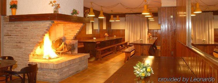 Hotel Sailing Center Мальчезине Ресторан фото